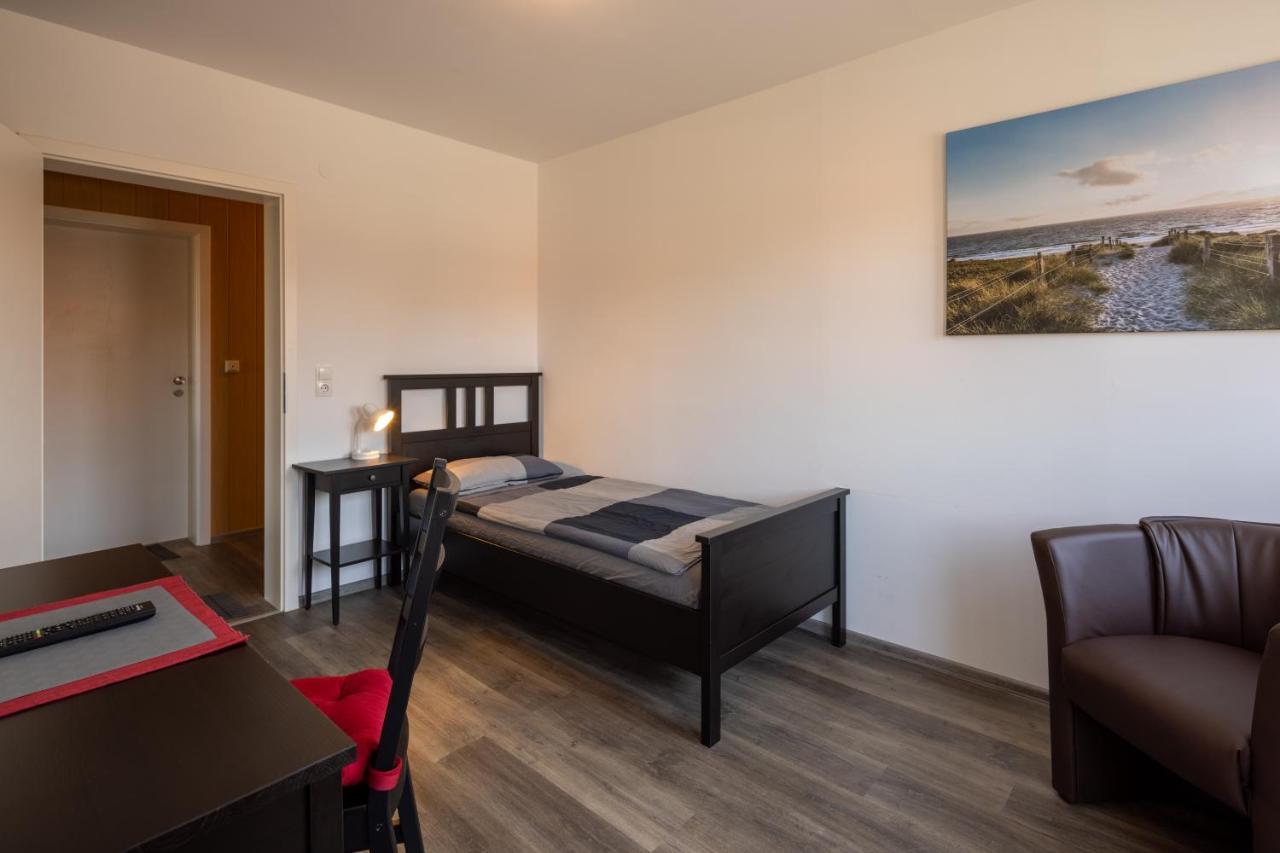 Gaestehaus Olympia Wilhelmshaven - Moderne Einzelzimmer Mit Eigenem Bad Fuer Monteure Apartment *